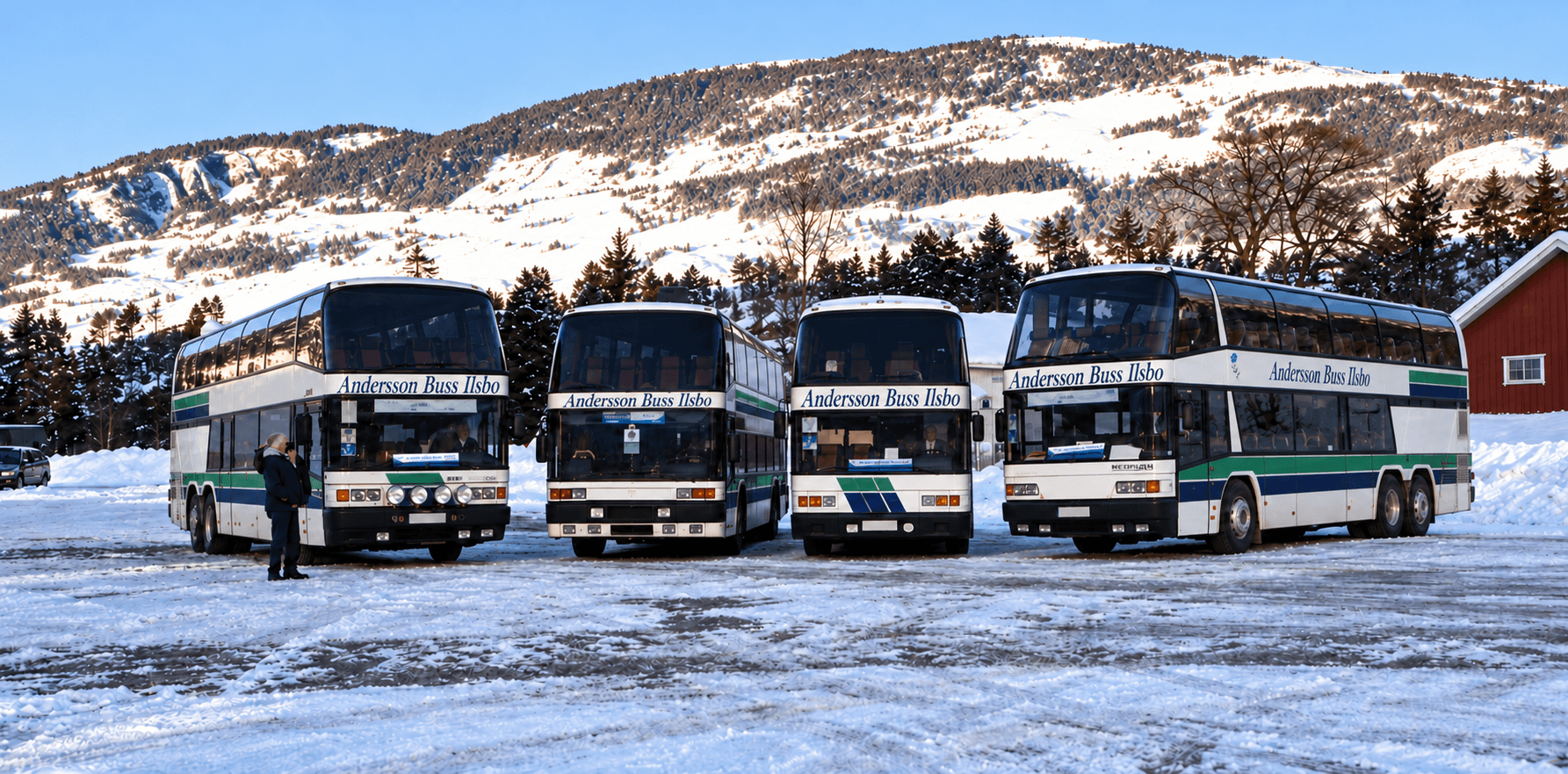 Andersson Buss bussar uppställda i snöig vintermiljö